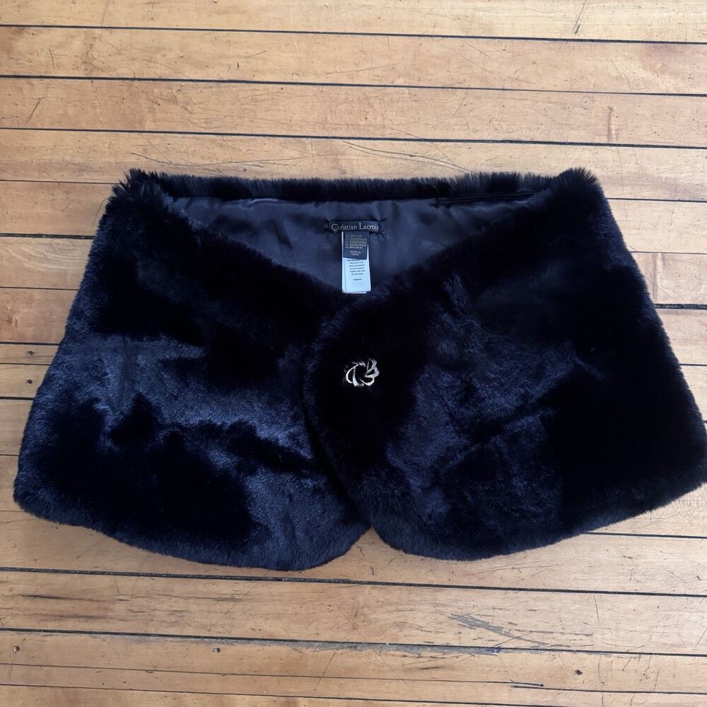 Vintage Christian Lacroix Faux Fur Stole Wrap OS Mob Wife Black Classy Brooch